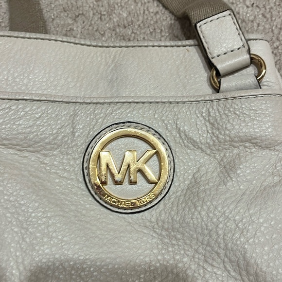 Cream Michael Kors cross body - Picture 2 of 4